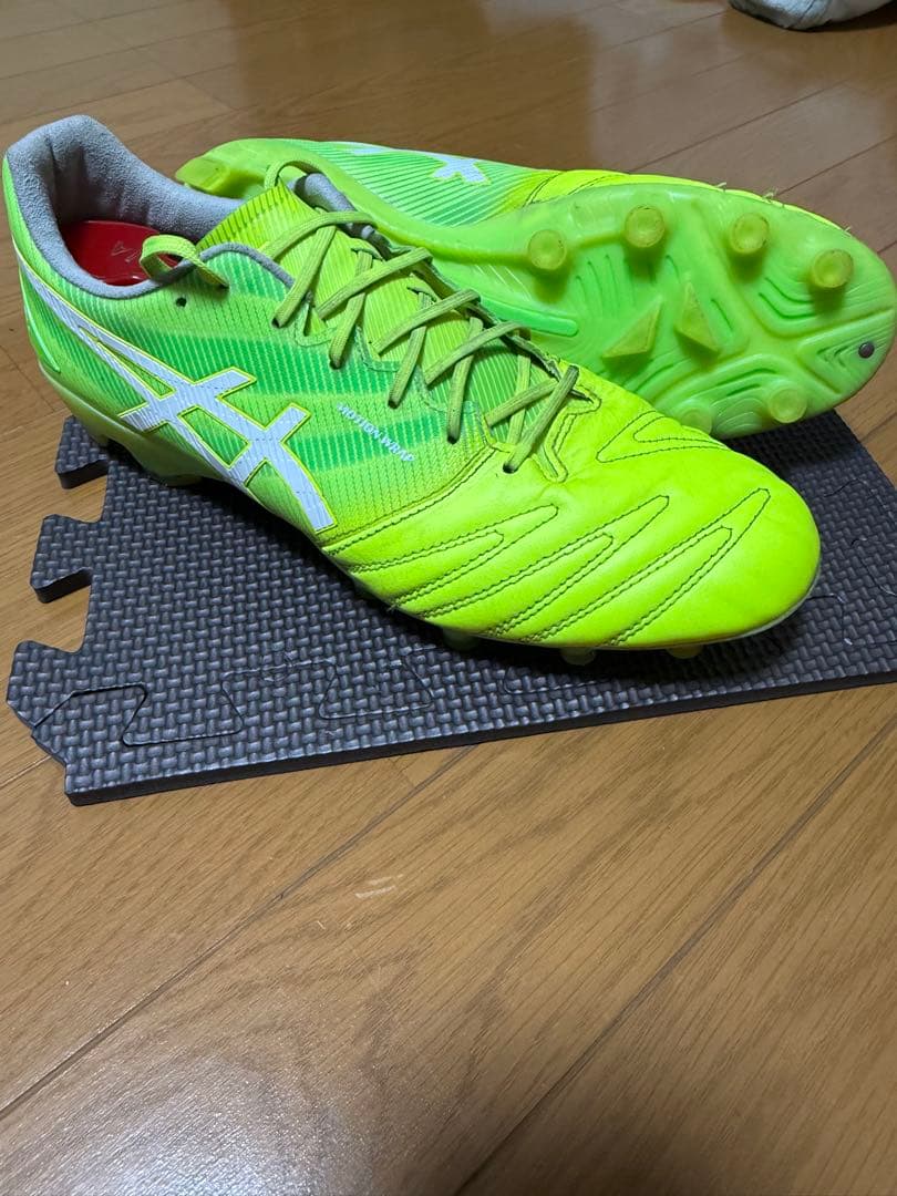 アシックス　ウルトレッツァ　27センチ