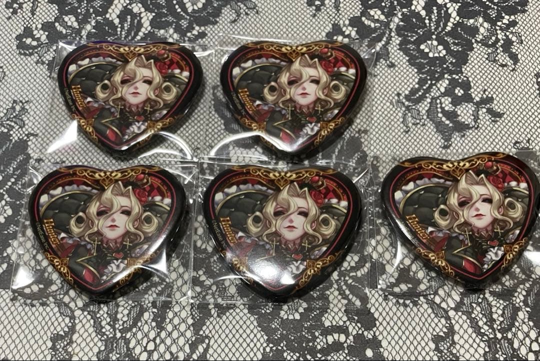 第五人格 スイパラ ハート型缶バッジ バトラーズ 血の女王