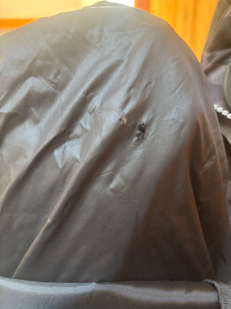 ダイワ　ベンチクールベスト　D F-6109 フィッシングベスト ブラック 迷彩