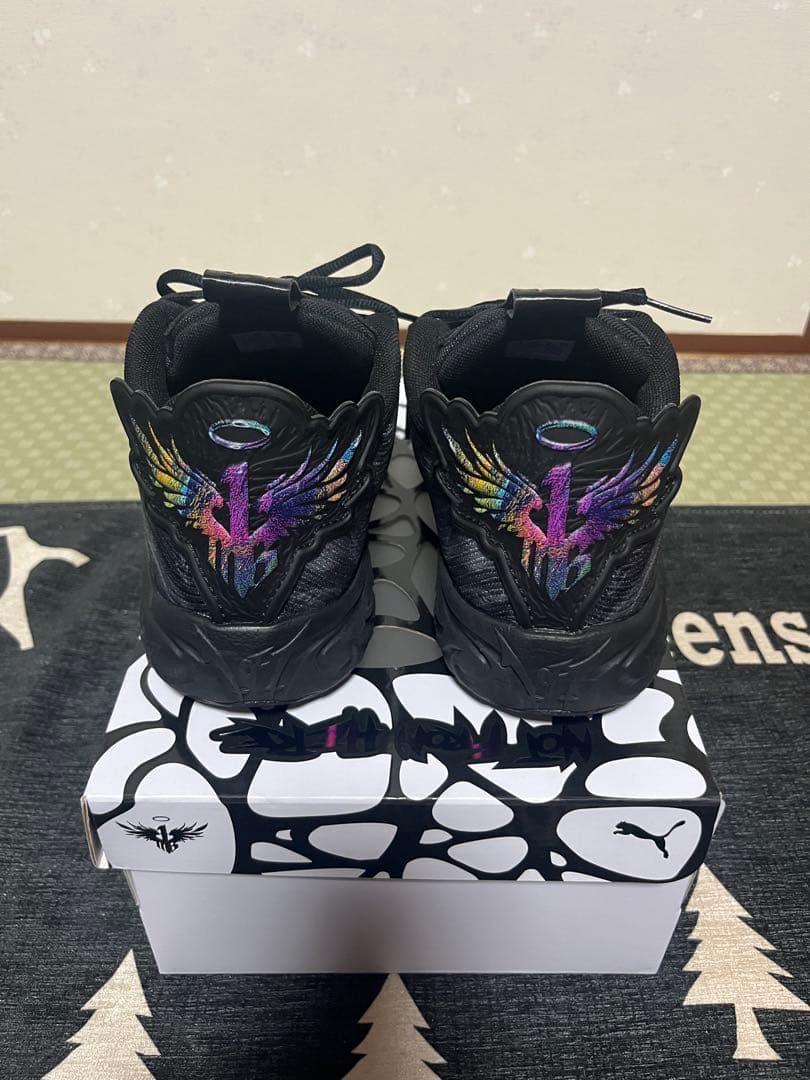 シューズ(男性用) PUMA MB04 LOW