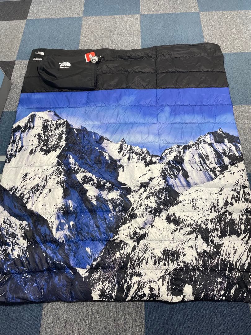 The North Face x Supreme ブランケット