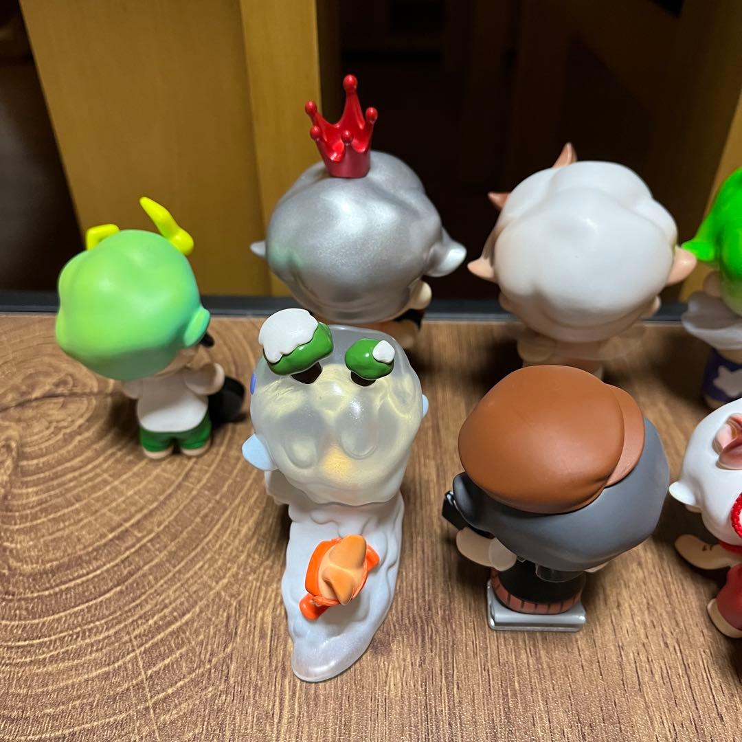 【中古】POP MART DIMOO WORLDフィギュア ８体