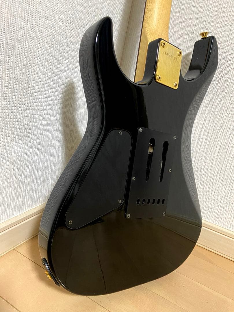 Fernandes フェルナンデス 黒xゴールドパーツ 美品 24フレット