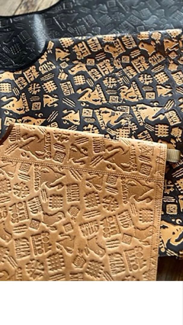 コ*ー様 ソマビト マイスターシートレーザー キャメ黒 SOMABITO 新品未