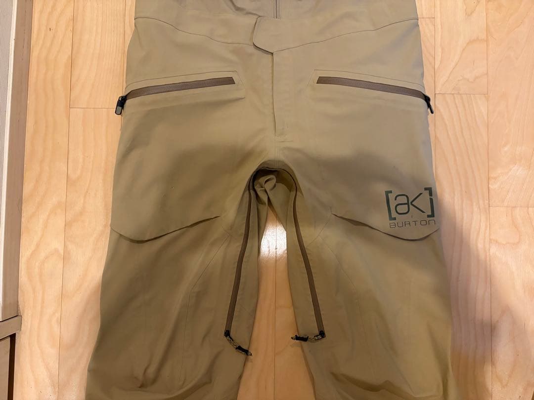 BURTON AK FREEBIRD BIB PANTバートン フリーバード M