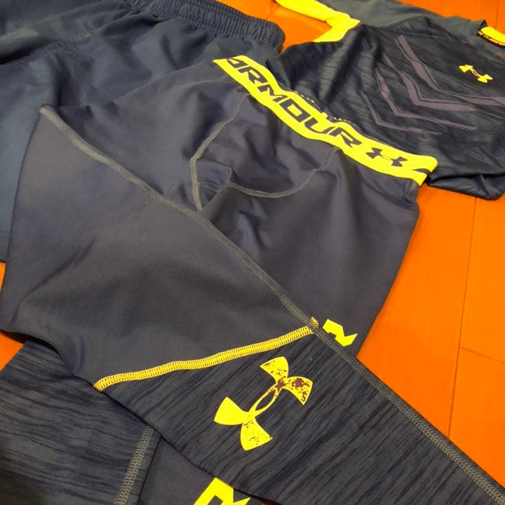 アンダーアーマー トレーニングウェアサイズSM