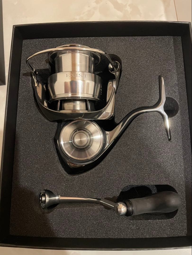 Daiwa 22EXIST LT4000-XH スピニングリール