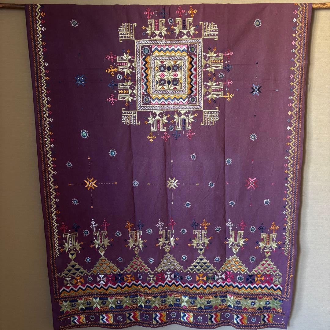 インド　アンティークミラーワーク刺繍タペストリー