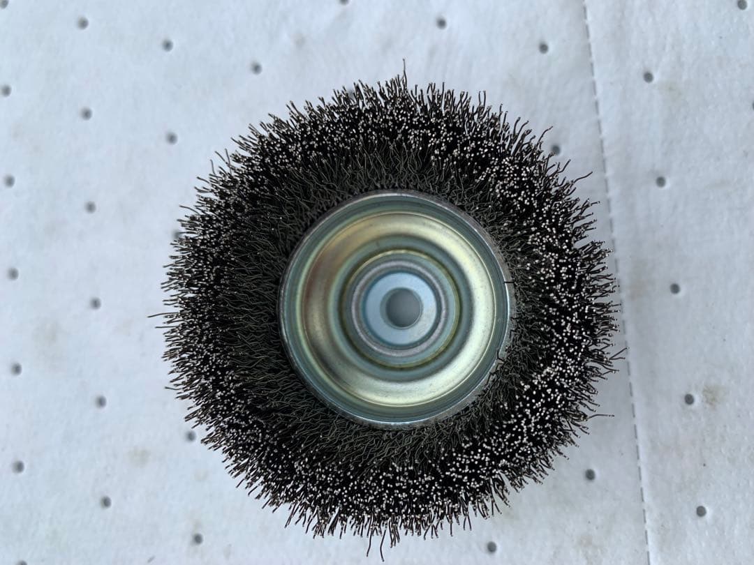 Osborn製とヤナセ製のカップブラシセット‼️おまけ付き‼️