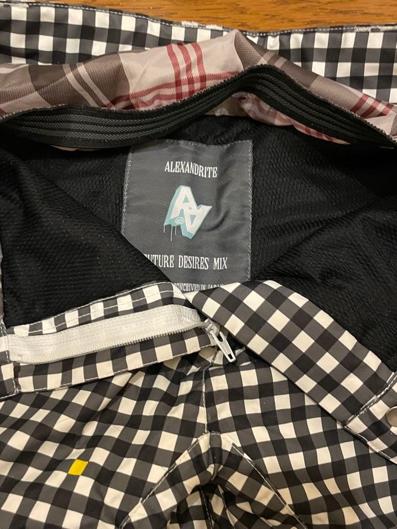 マウンテンロックスター　アウター AA HARDWEARズボンM セットアップ