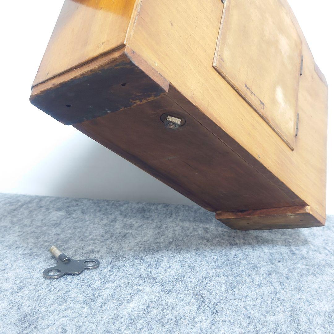 レトロ 置時計 1959年製 木製 鍵付き　上海南海 555