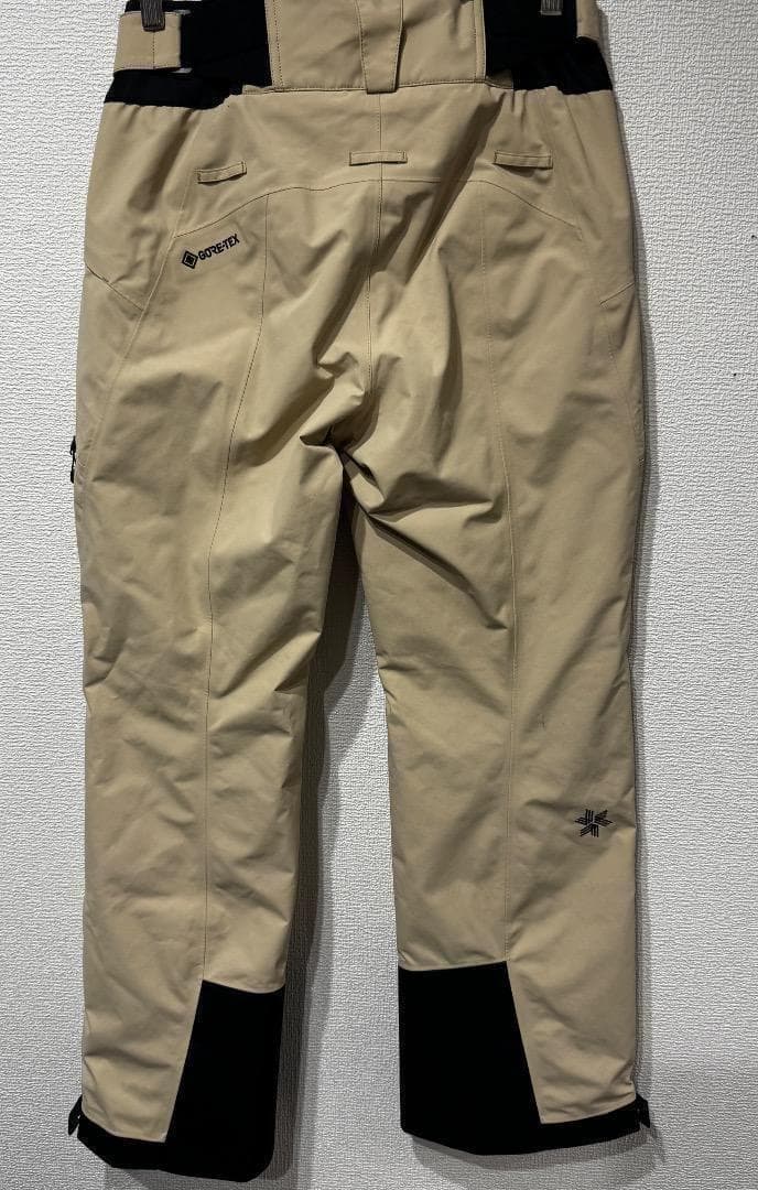 ゴールドウィン W's GORE-TEX 2L カーゴパンツ サイズ2 新品本物
