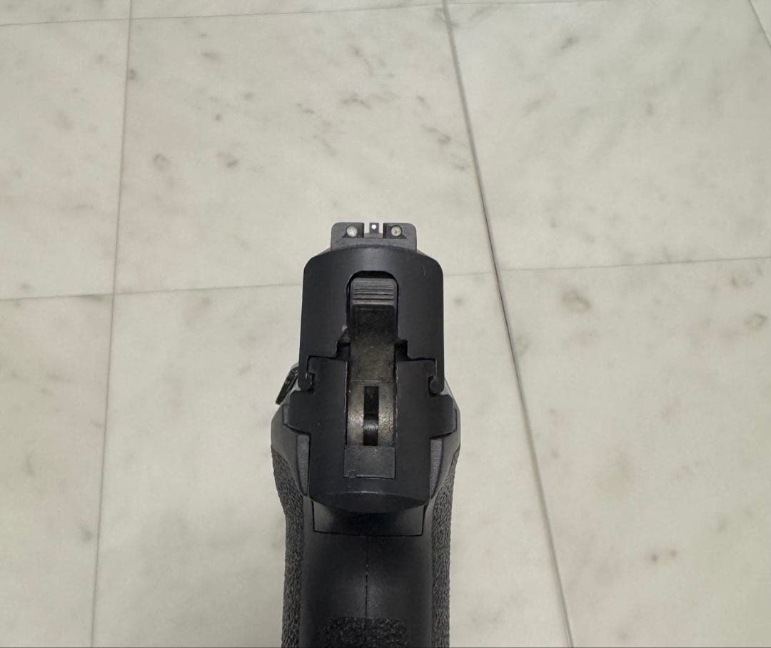 東京マルイ SIG SAUER P226 RAIL GBB ガスブロハンドガン