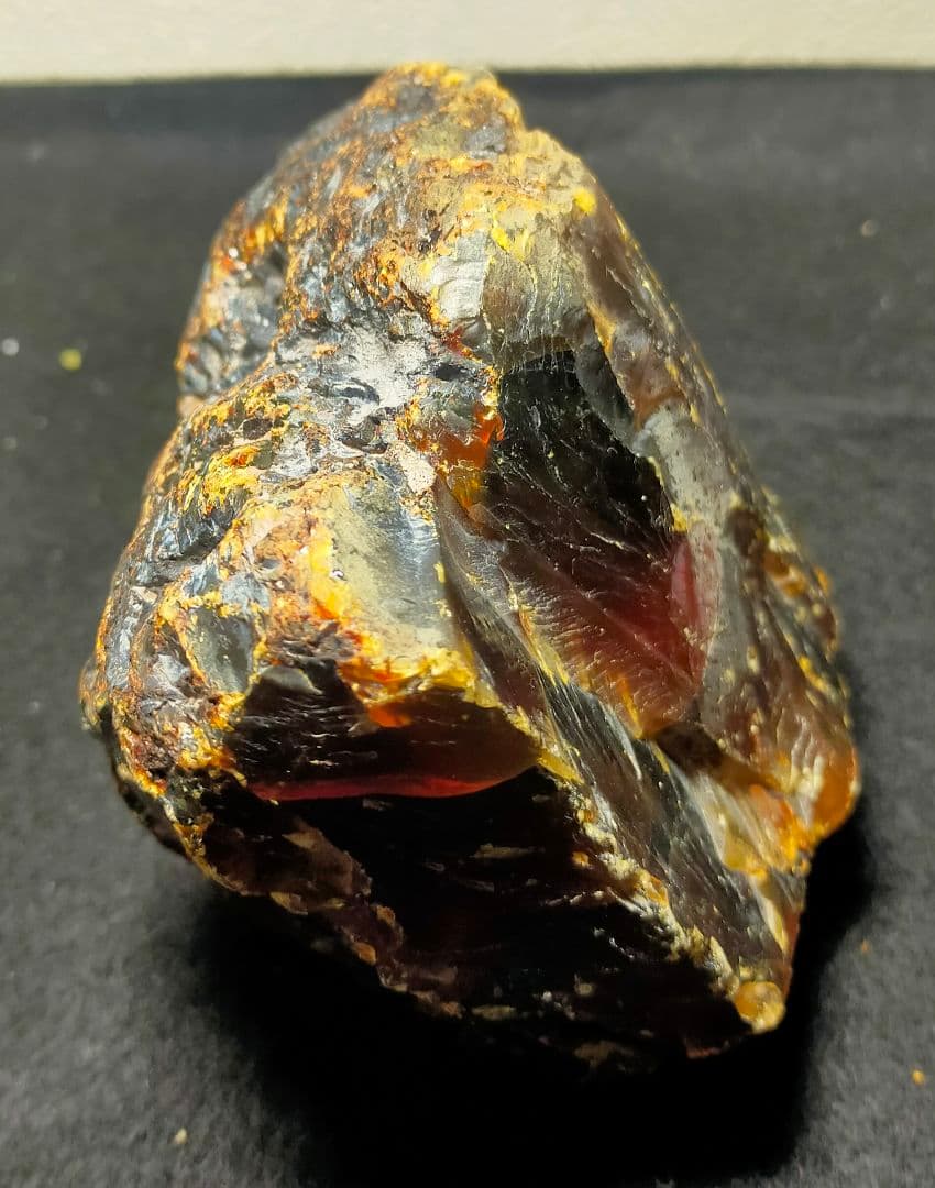 【別格 コレクター向：428g】超特大 ブルーアンバー インドネシア 琥珀 原石