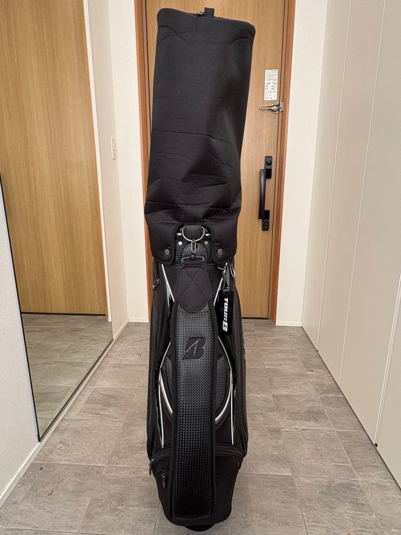 TOUR B ゴルフバッグ ブラック　フードあり
