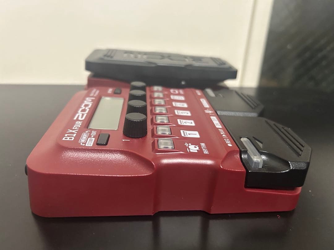 (美品)ZOOM B1X FOUR アダプター付き