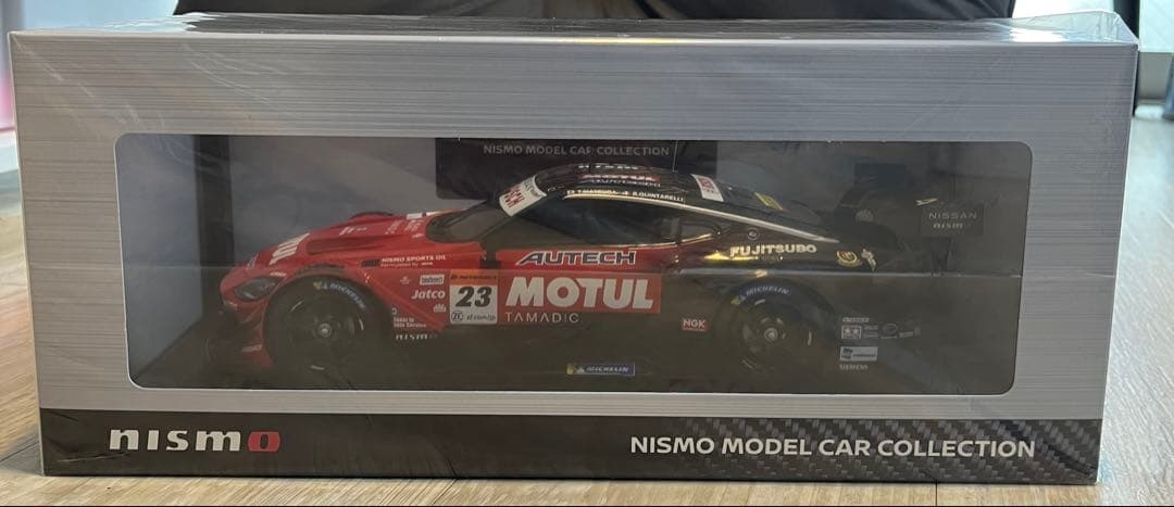 【新品】MOTUL AUTECH Z(SUPER GT 2022) 1/18