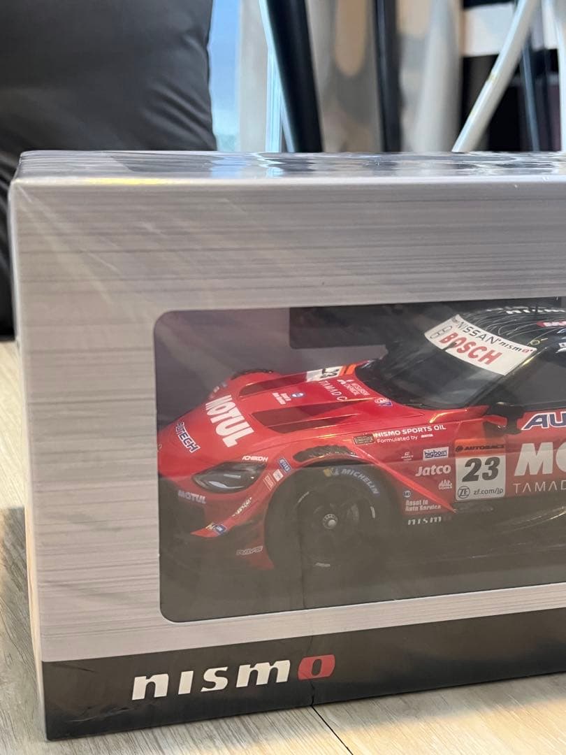 【新品】MOTUL AUTECH Z(SUPER GT 2022) 1/18