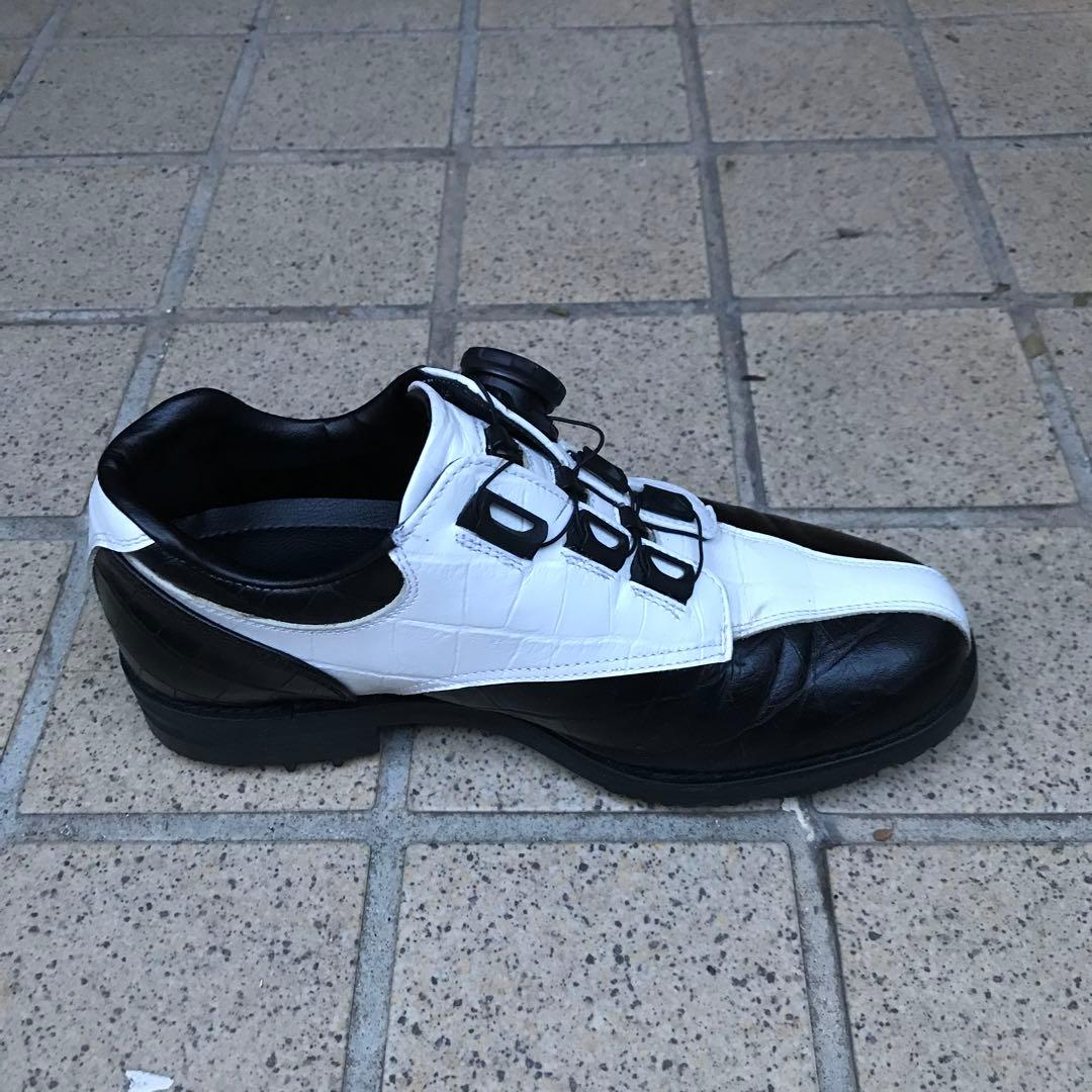 ５３レディースゴルフシューズ