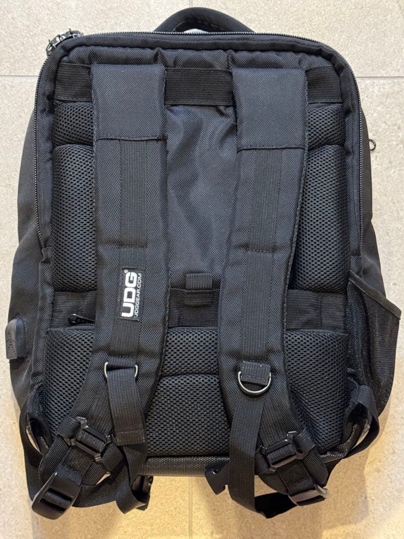 UDG Ultimate Backpack Slim 美品 バックパック