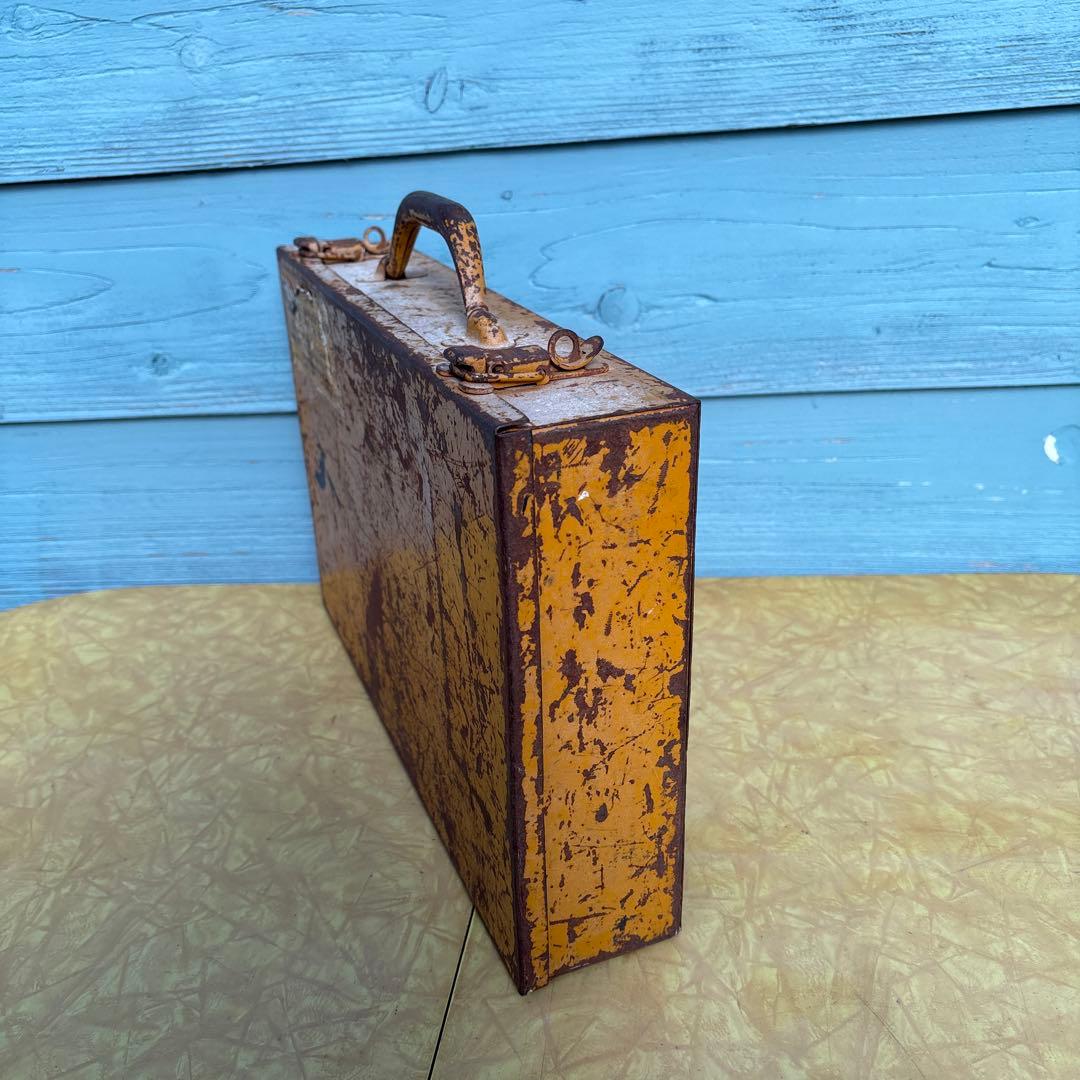 USA VINTAGE メタルキャビネット 工具箱 パーツケース