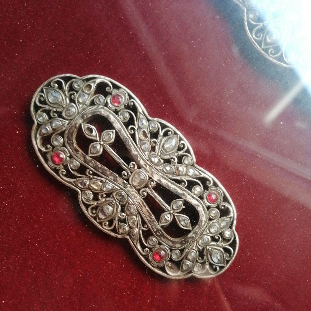 アンティーク　バックル　額装　額縁　壁掛け　オブジェ