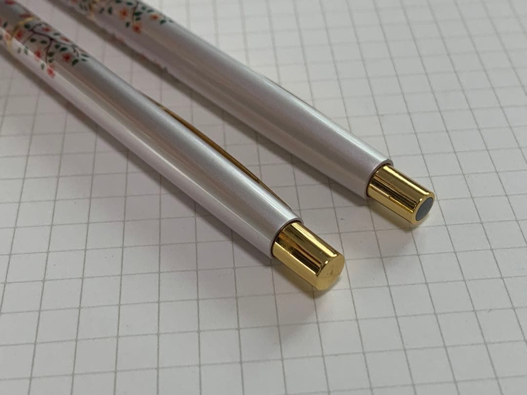 パイロット　花柄　万年筆14K585、ボールペンとシャーペン3本セット