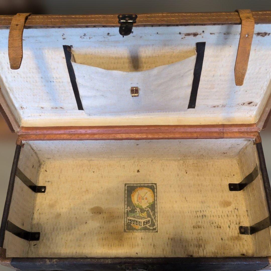 旧日本軍　ヴィンテージ レザー収納トランク