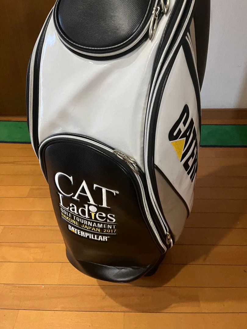 非売品CATERPILLAR キャディバッグ CAT Ladies 9.5インチ