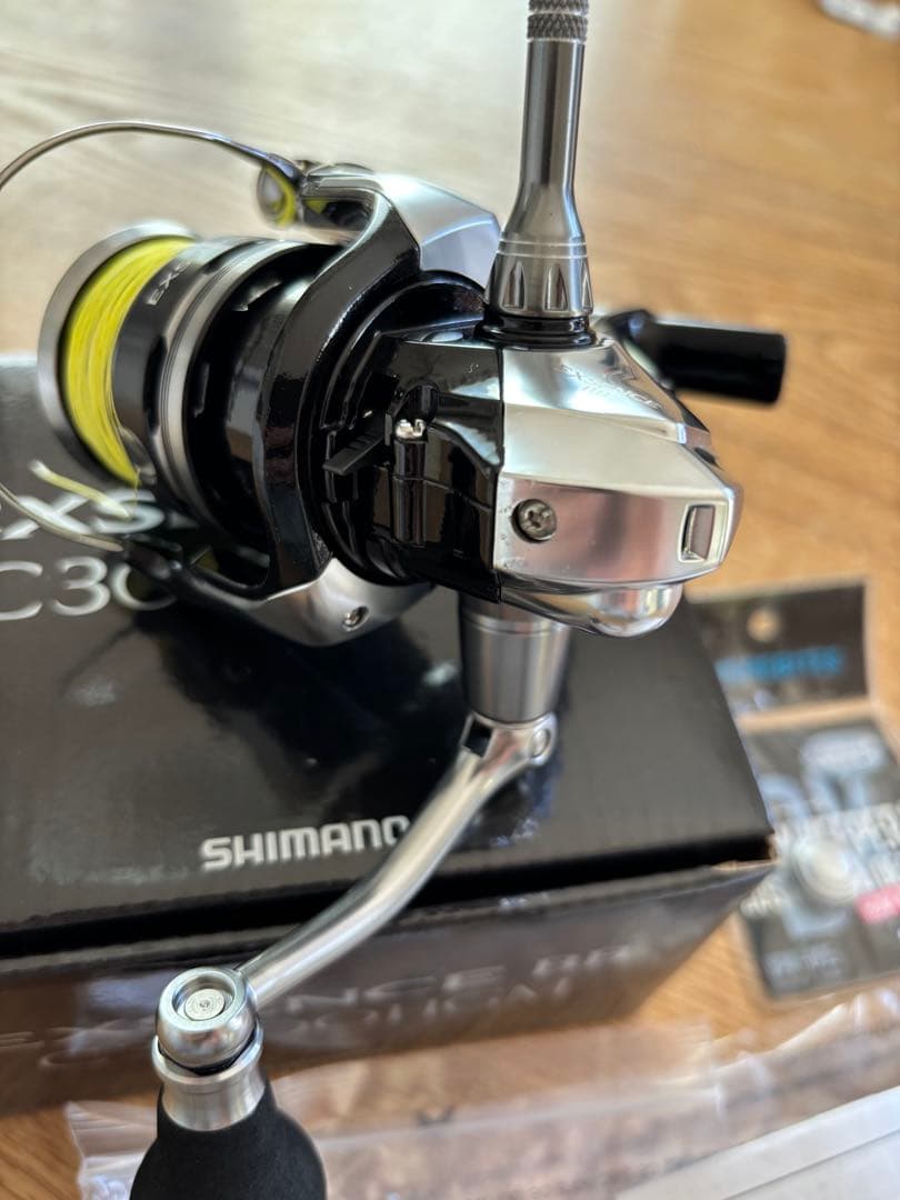 リール SHIMANO EXSENCE BB C3000HGM