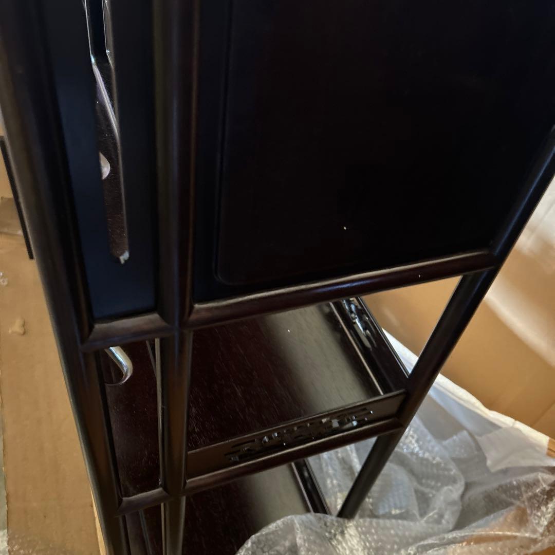 引き取り希望！ダークブラウン木製唐木飾り棚