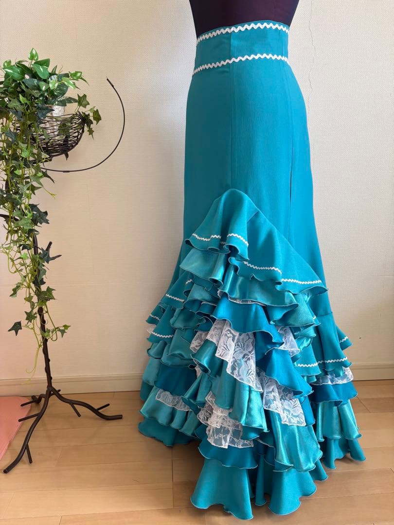 フラメンコ　ファルダ　ターコイズ 　ハンドメイド