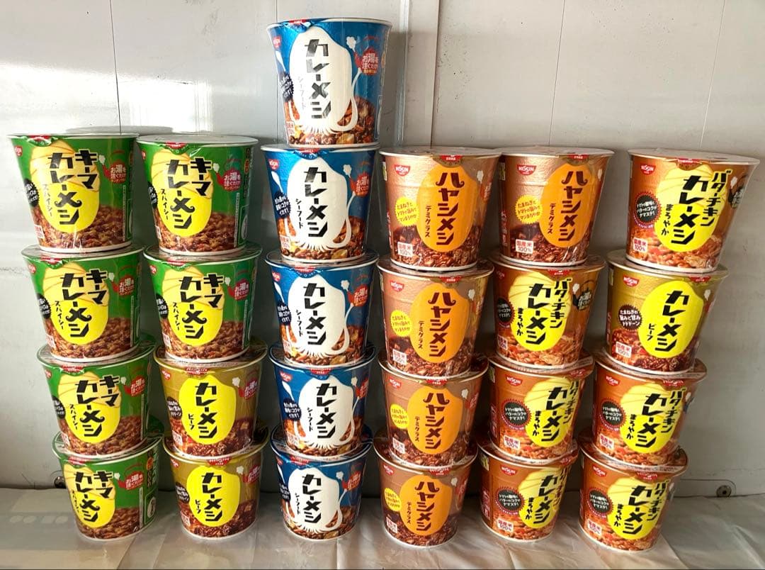 カップラーメン　お菓子