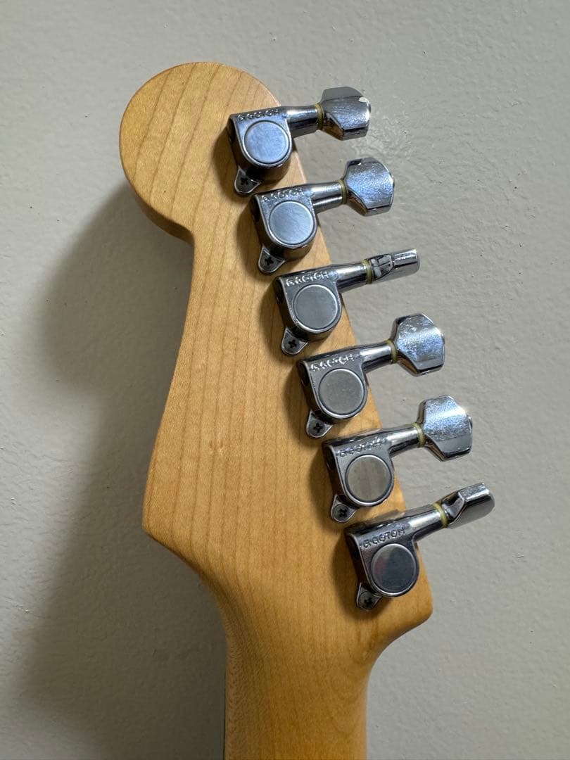 【専用】フェンダージャパン ストラトキャスター Eシリアル