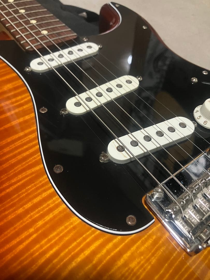 【値下げ】Fender Player Stratocaster Plus Top