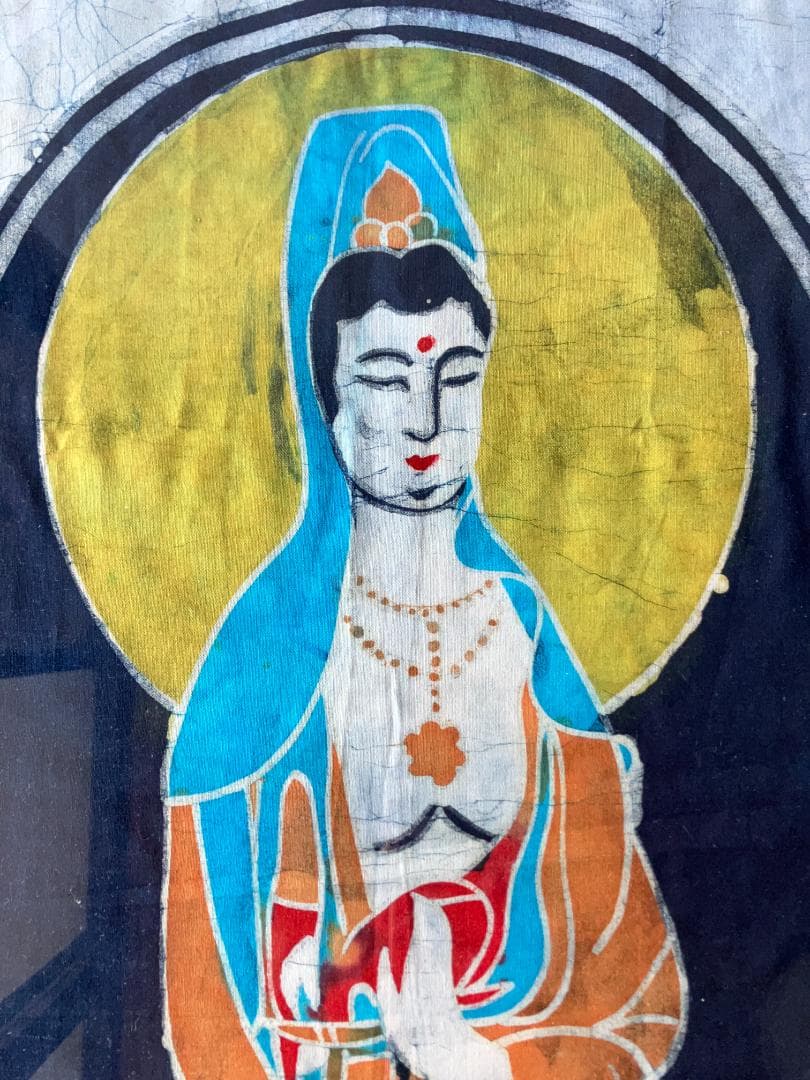 ろうけつ染め観音菩薩×昭和レトロ大判額縁　ヴィンテージ　骨董品　フレーム　布絵