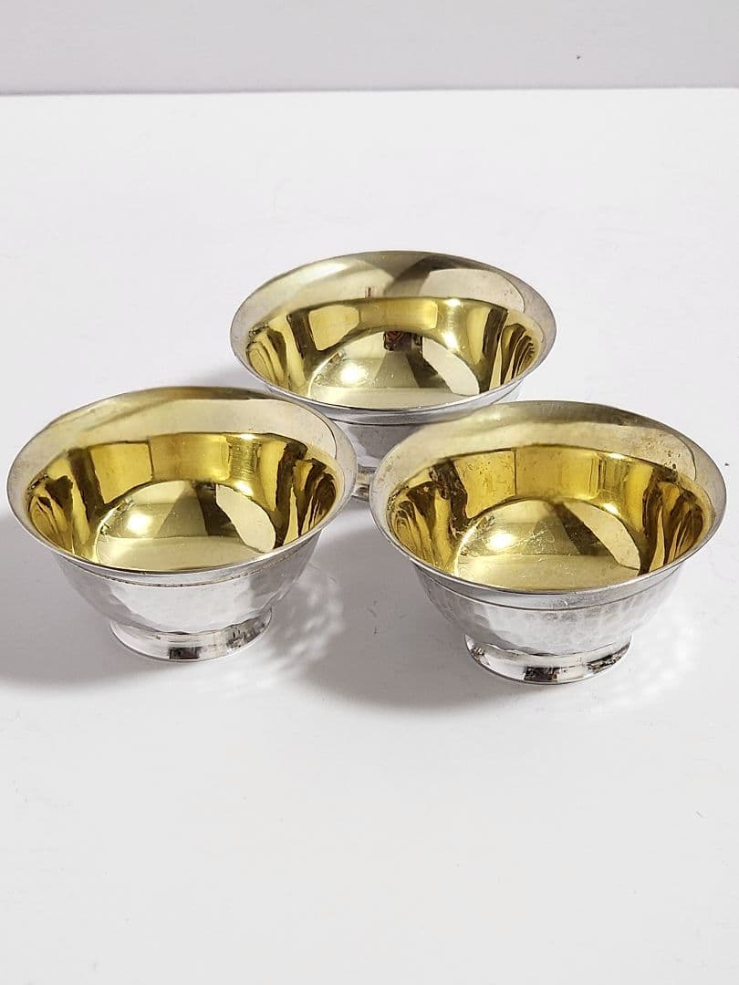 純銀 和光 酒器 セット　徳利（1）盃（3）コップ（１）総重量：約157.97ｇ