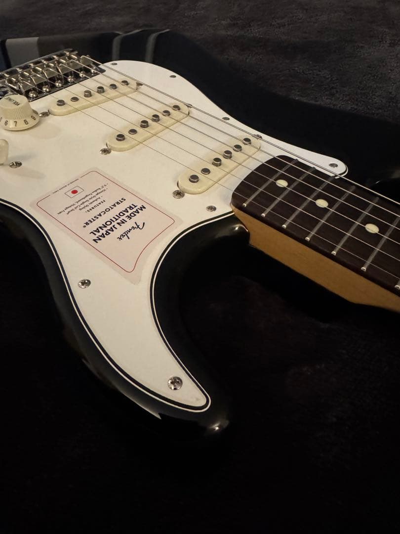 未使用　光栄堂　fender MIJ traditional ⅱ ストラト　黒