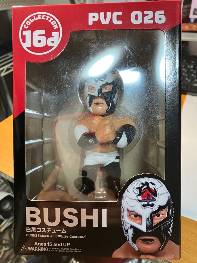 BUSHI 新日本プロレス　フィギュア　未開封
