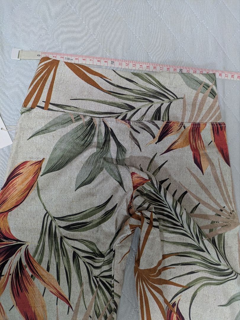 タイムセール♡新品タグ付【リンダワークス】花柄ヨガ上(P)下(М)コモレビ