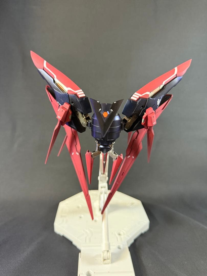 MG エクシアダークマター　【塗装完成品】