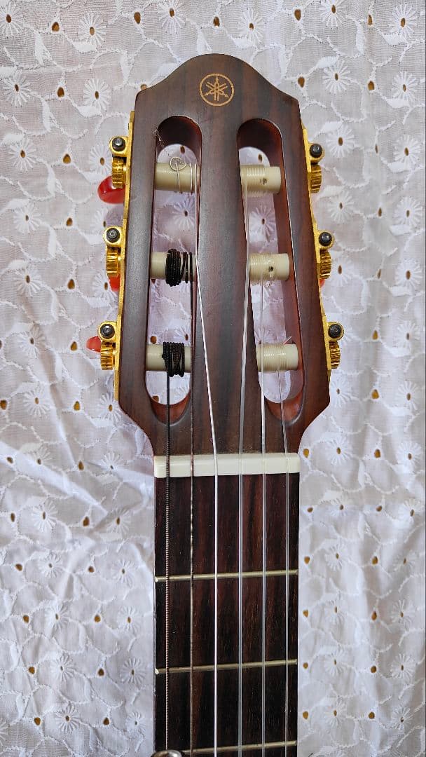 美品ヤマハ サイレントギター 100 S6弦ギター付属品多数