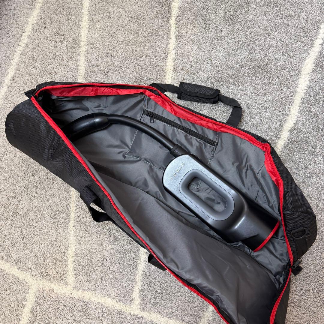 【美品】テスラ 国内チャデモアダプター (専用バッグ付き）