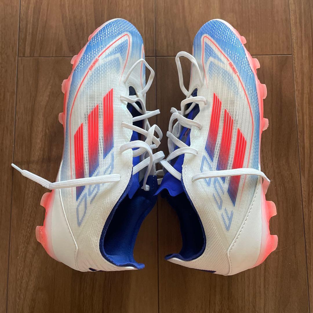 adidas サッカースパイクHGAG