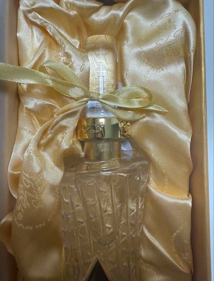 新品未開封】中国白酒 国窖1573 广州塔 600ml 52度　希少