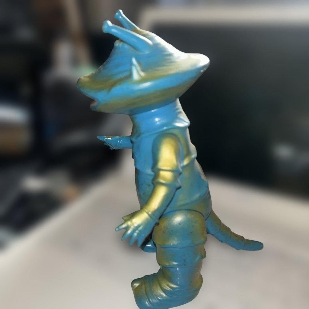 ウルトラマンシリーズ　カネゴン　ソフビ人形　ブルマーク　1991 復刻版