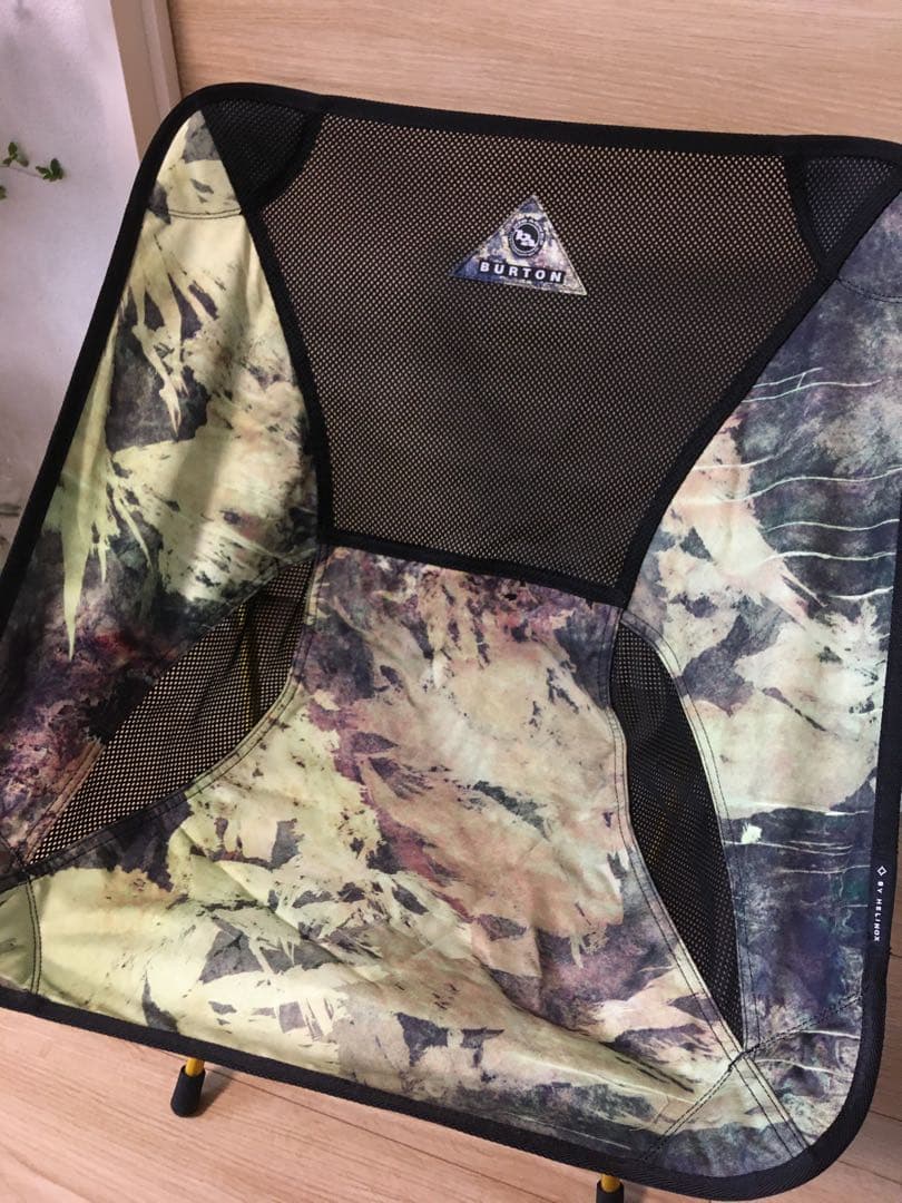 バートン× ヘリノックス　チェアワン2脚