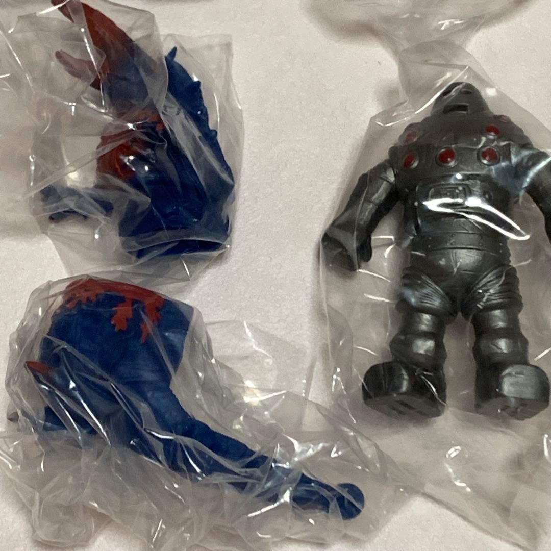 ウルトラマンモンスターズ ８個 プレイヒーローモンスター 2008年