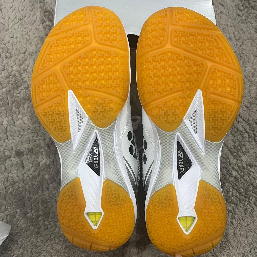 YONEX SHB65Z3W バドミントンシューズ ホワイト/オレンジ 25cm