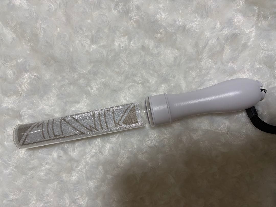 M!LK カラーチェンジペンライトCIRCUS